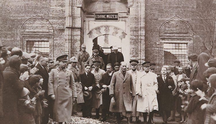 Edirne'nin düşman işgalinden kurtuluşunun 103. yıl dönümünü kutlu olsun