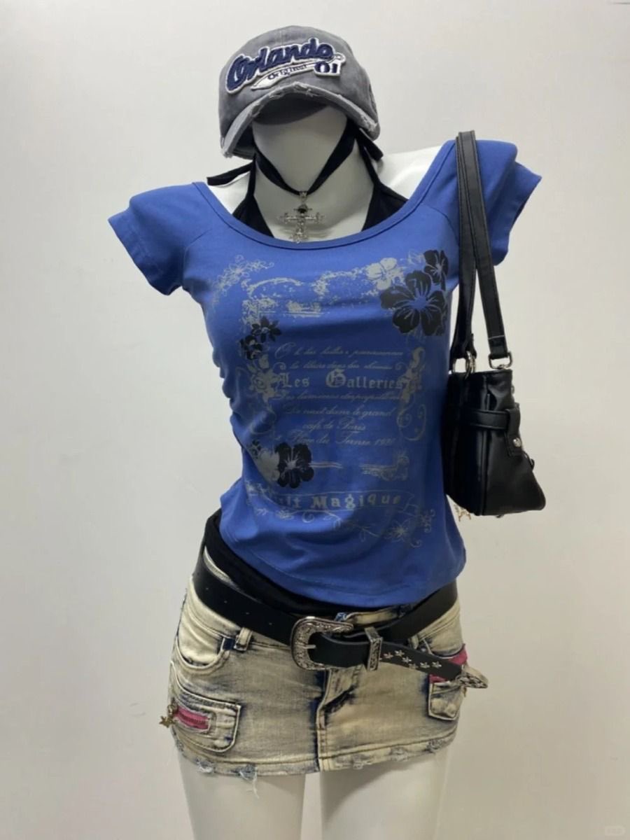 squishy_spine's tweet image. reply and ill give u a color !!

i got blue ˃̶͈◡˂̶͈

— smth u like
— an album
— a character
— an outfit