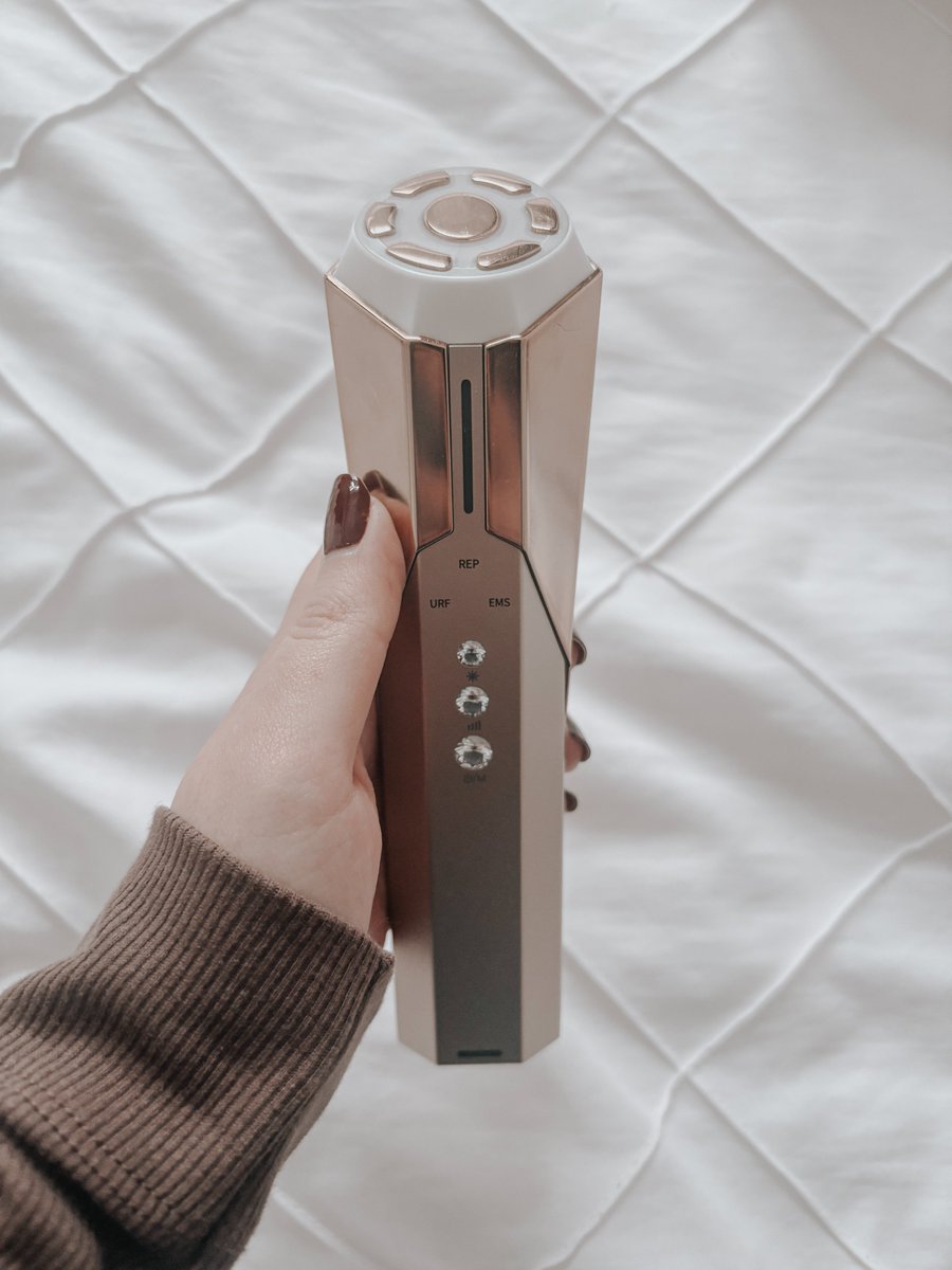 LucyMaryTaylor's tweet image. Project E Beauty REVA Instant Age Renewal Wand: An Honest Review
| lucymary.co.uk/2025/11/reva-i… |

@_TeamBlogger #TeamBlogger