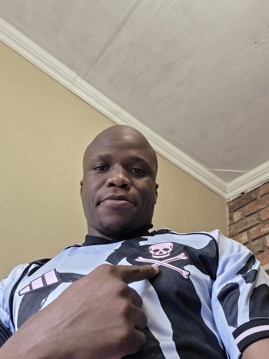 MalejoaneM's tweet photo. @jovislash @robertmarawa ☠️ https://t.co/ZBW9D6kKcR