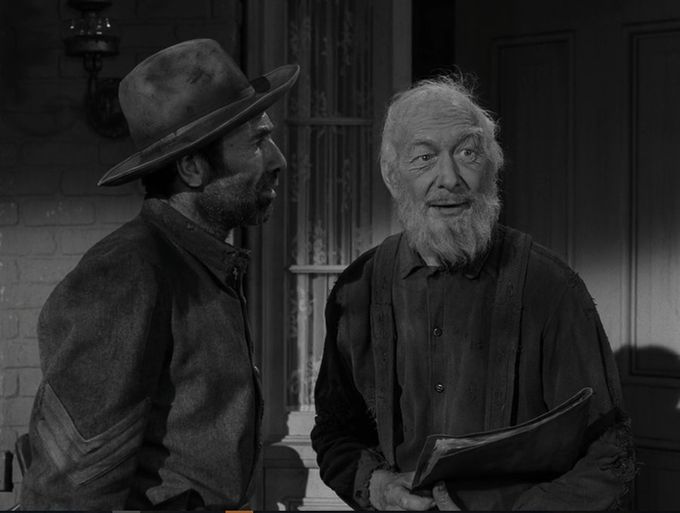 TheNightGallery's tweet image. "My name's Teague. I'm a witchman, like my pappy 'fore me. He was the seventh son of a seventh son, and I was HIS seventh son. I know conjure stuff forward and backward and up and down. It's my living."

#S3E11 

Twilight Zone's "Still Valley" stars Gary Merrill &amp;amp; Vaughn Taylor.…