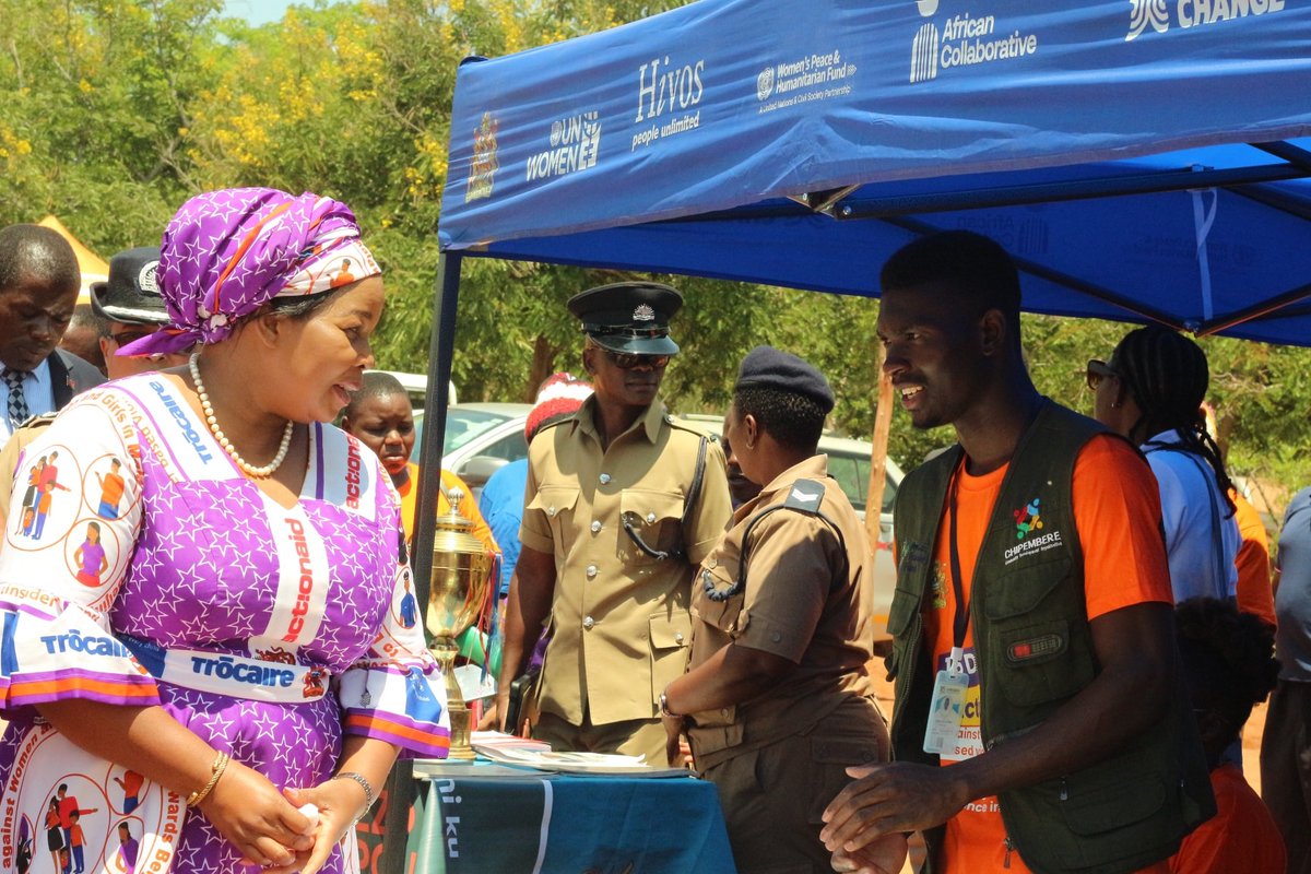 unwomenmalawi's tweet photo. Today in Balaka, we joined  @MoGCDSW_Malawi , Mary Navicha and partners at the  national  launch of  #16Days  of Activism Against GBV  under the theme “Unite to End Digital Gender-Based Violence in Malawi.”

Together, we commit to protecting women &amp; girls online. 

#NoExcuse https://t.co/pglBuHmmnL