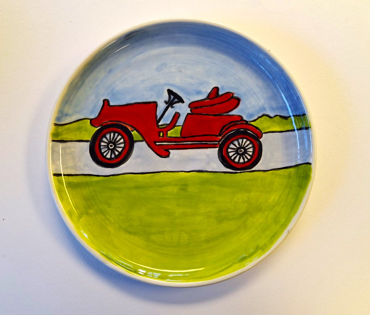 James Lash is responsible for an astonishing variety of glaze designs.  He has had many periods developing different designs. We thought that it was time that we highlighted James versatility. He's a naturally talented artist, who has made significant achievements over 25 years.