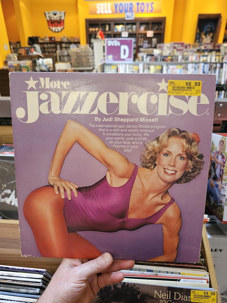 lecternleader's tweet image. Going to go home and throw this on. Then, pour a stiff martini and call my friends on my landline to gossip about Margaret&apos;s husband.