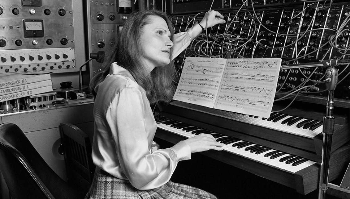 novelezra's tweet image. Videogame Designer / Musician / Composer / Video Essayist