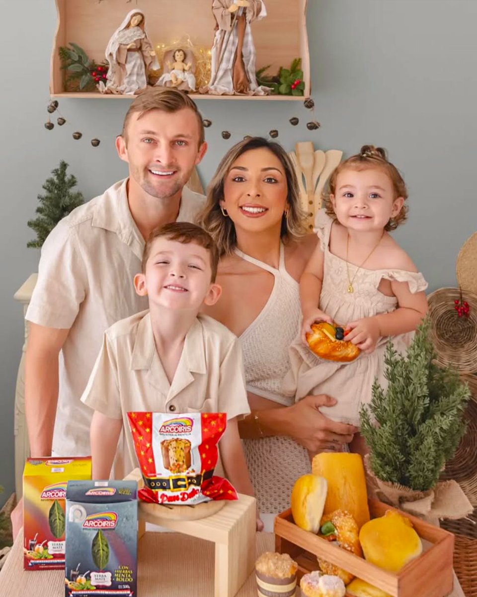 𝐂𝐇𝐀𝐏𝐄𝐂𝐎𝐄𝐍𝐒𝐄 𝐑𝐔𝐌𝐁𝐎 𝐀 𝐋𝐀 𝐒𝐄𝐑𝐈𝐄 𝐀 🇧🇷🟢⚽️
Celebramos este gran triunfo de nuestro compatriota y amigo de la casa 💯𝐖𝐚𝐥𝐭𝐞𝐫 𝐂𝐥𝐚𝐫, inolvidable 𝐚𝐬𝐜𝐞𝐧𝐬𝐨 𝐞𝐧 𝐞𝐥 𝐟𝐮́𝐭𝐛𝐨𝐥 𝐛𝐫𝐚𝐬𝐢𝐥𝐞𝐧̃𝐨🏆✨