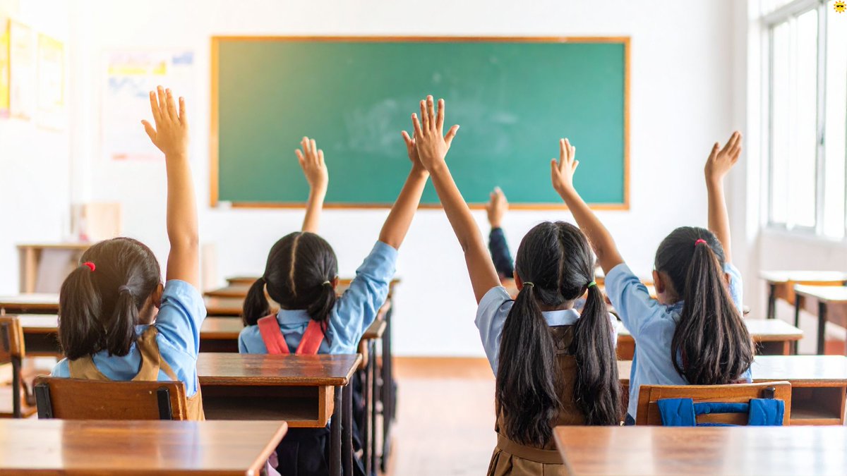 fdacs777's tweet image. &amp;lt;하루도 빠지지 않은 12년, 내 삶을 만든 가장 강력한 습관&amp;gt;

결혼하면서 어머니가 챙겨주신 것 중에는, 내가 학교에 다니며 받았던 상장과 성적표를 모아둔 책자가 있었다. 초등학교, 중학교, 고등학교 시절 동안 상장이 많지는 않았지만, 어머니는 그것들을 고이 간직하셨고 결혼할 때 나에게…