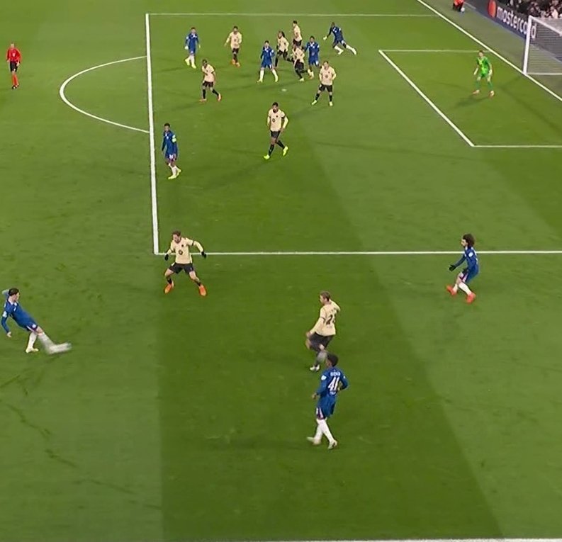 Pero mirá lo que es este robo amigo, qué carajos vieron en el VAR. Explíquenme.