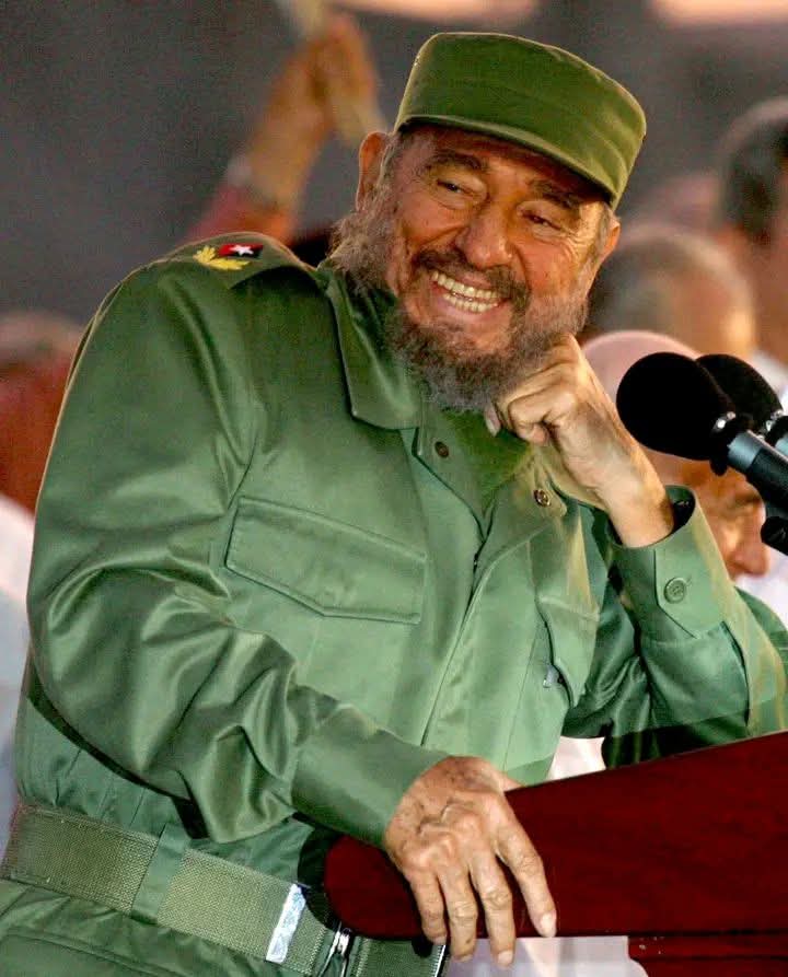 Hoy recordamos con profundo respeto al Comandante en Jefe Fidel Castro Ruz, en el aniversario de su paso a la inmortalidad.

Su visión estratégica y profunda fe en el futuro de la Patria fue el pilar fundamental para la creación de este Instituto.