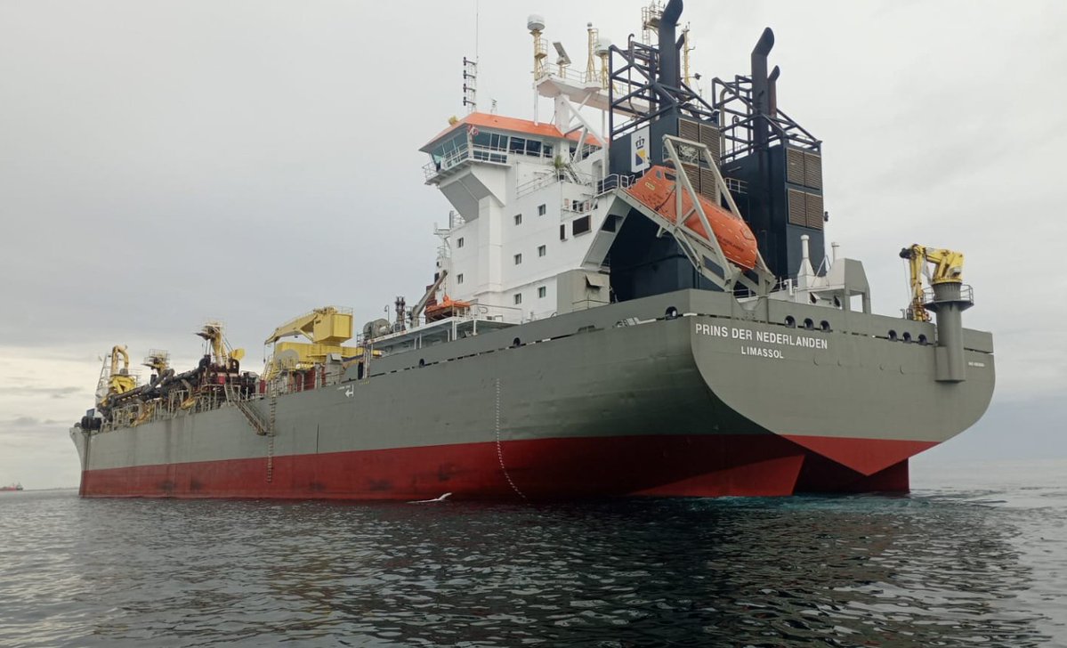 BREAKING NEWS: #Boskalis’ TSHD Prins Der Nederlanden accelerates #Hulhumalé job

dredgingtoday.com/2025/11/25/bre…
