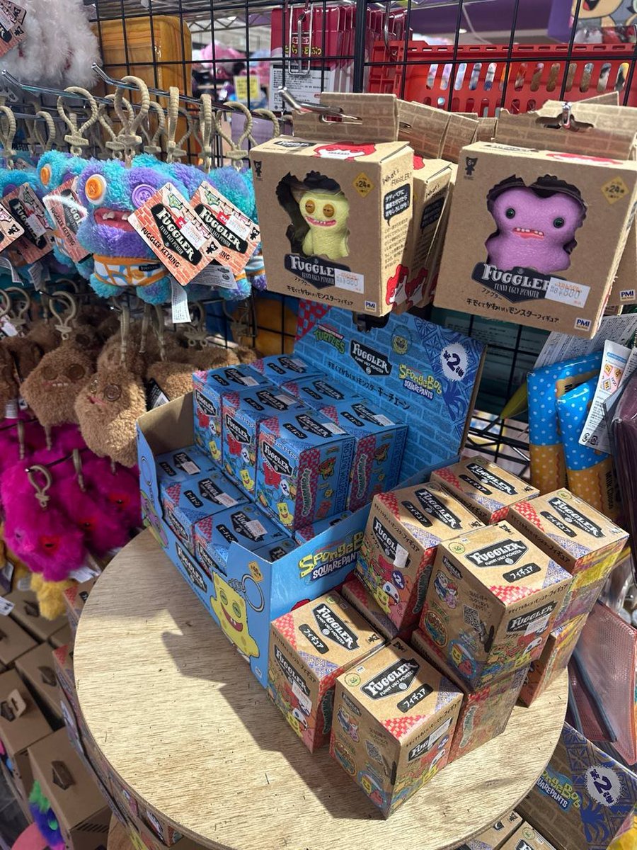 Invigorating_br's tweet image. Fuggler is becoming one of the most talked-about toys in Asia — stores can’t keep them on shelves, new drops sell out instantly, and collectors are going wild hunting for rare designs.

This isn’t just a toy anymore — it’s a full-on cultural wave.