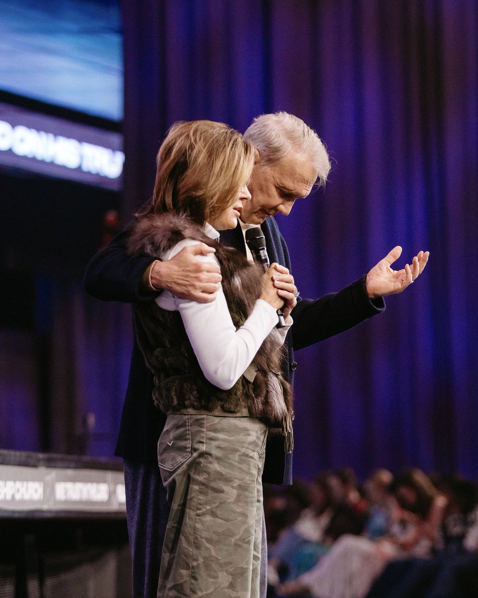 Ed Young tweet media