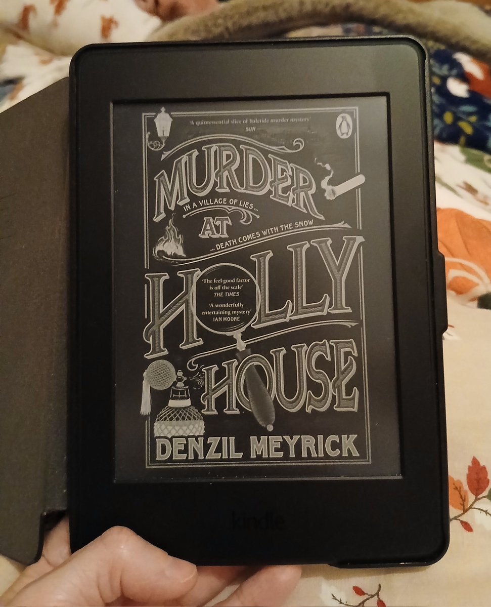 peggitylisa's tweet image. 🎄❄️ Late to the party, maybe, but then is anyone late to the party when it comes to reading books? 📚  Very excited to read this one. My first, but not last, Christmasy book of the season. ❄️🎄
#booklovers #books #readingcommunity #BookTwitter