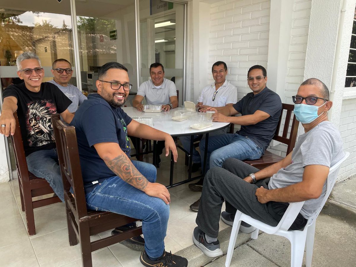 El 21 de noviembre,afiliados a la Subdirectiva Valle,Cauca,Eje Cafetero y Nariño de se congregaron en el Club Campestre Comfandi Arroyohondo,con el objetivo de realizar unbalance de las actividades realizadas durante el año,celebrar el Día del Afiliado  y compartir una jornada.