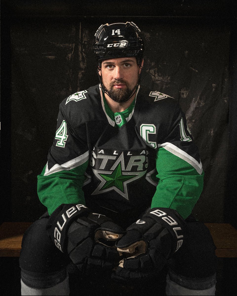DallasStars's tweet image. Reviving the roots of our legacy.

Introducing: The '99 ⭐