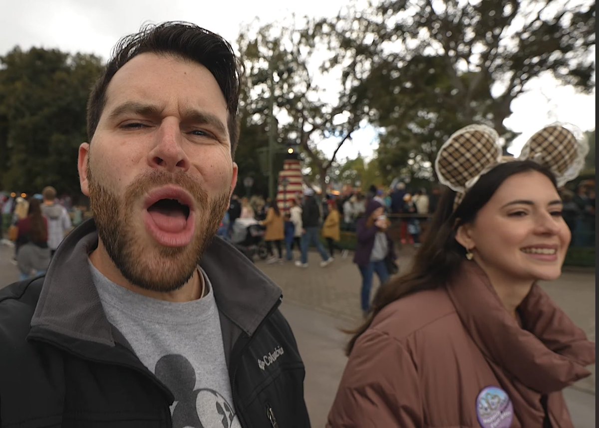 SarinGasFelon's tweet image. THE LUCKIEST GIRL IN THE WORLD!! 🏰👸🏻
#retard #specialneeds #grifter