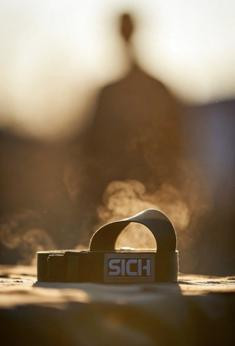 EvaInFocus's tweet image. Night settles, but lifelines stay ready 💛💙
SICH tourniquets, quiet tools that keep defenders safe across long nights.
For the 63rd, 66th, 46th and 225th.

Support via PP (details in reply)