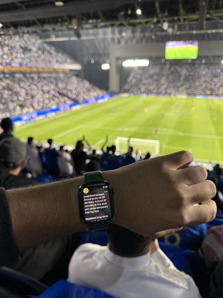 حيث الهلال .. 
 
💙💙💙💙