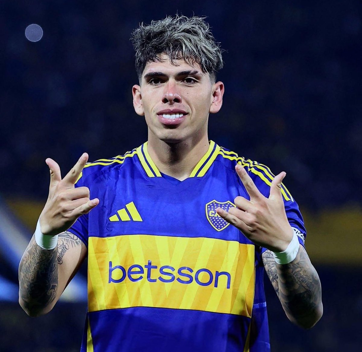 kzcabj's tweet image. No es casualidad que sea uno de los jugadores más valiosos del futbol argentino. Tarde o temprano va a romperla de verdad. Muchísima fé al Chileno.