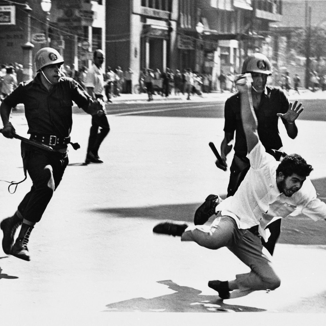 fiscaldofim's tweet image. 1964 - Os generais prendiam os comunistas
2025 - Os comunistas prendem os generais