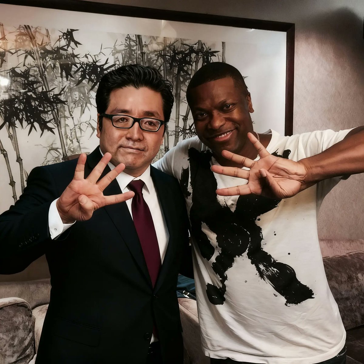 SAMALTCOIN_ETH's tweet image. 🚨JUST IN: Tom Lee is officially replacing Jackie Chan in Rush Hour 4.

Rated BULLISH  for intense supercycle scenes.