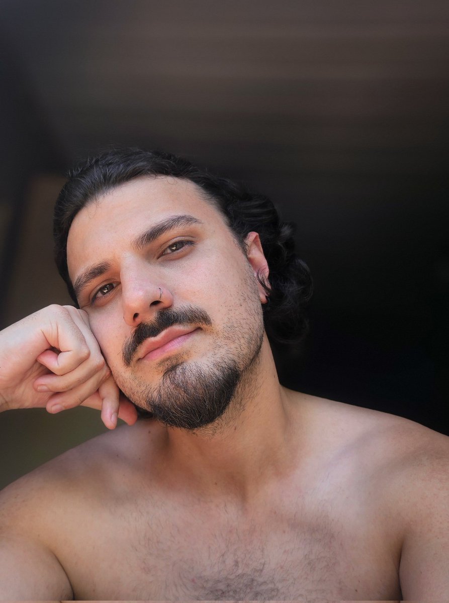 crisesdocris's tweet image. b.o.r.e.d