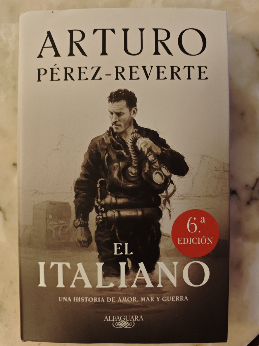 Empezando libro que hacía tiempo tenía ganas de leer, "el italiano", de <a href="/perezreverte/">Arturo Pérez-Reverte</a>