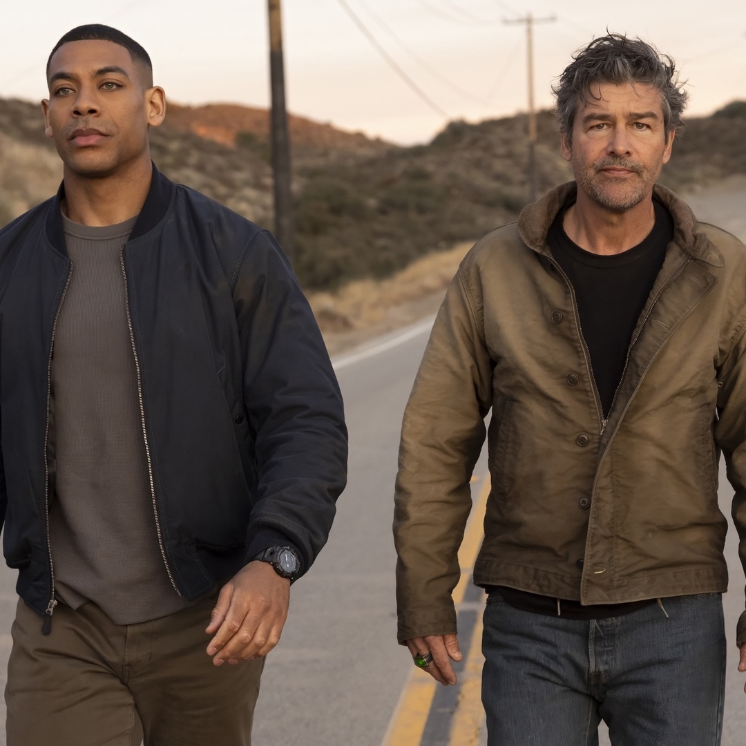 homeofdcu's tweet image. A Lanterns teaser has been presented to press:

It reveals Hal Jordan has been training John Stewart for a while, but Jordan is a &apos;substitute teacher&apos; of sorts for him. Stewart claims he&apos;s better at saving people than Jordan.

Ch&apos;p is mentioned.

(via omelete.com.br/series-tv/lant…)