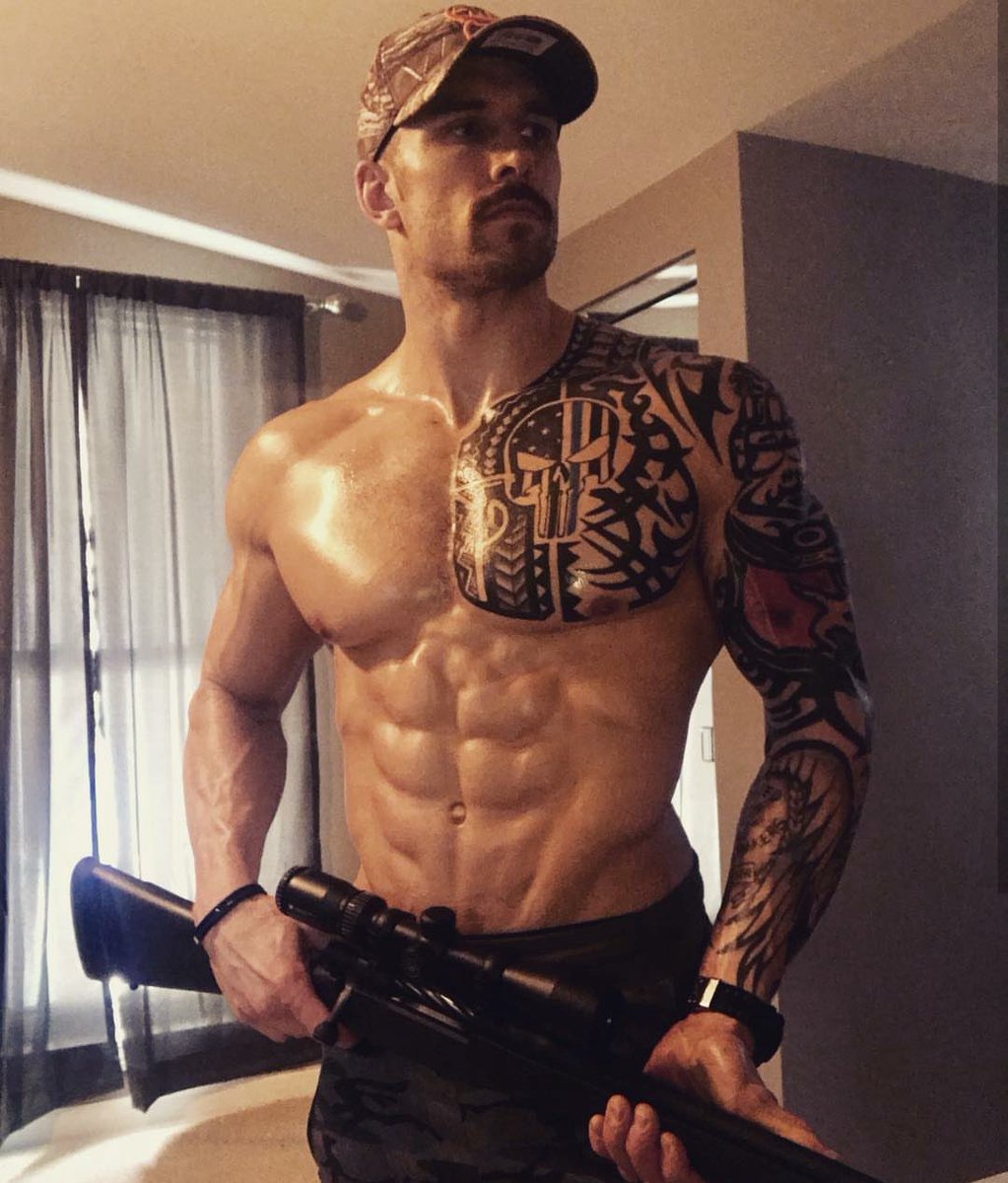 AnotherHomoCon's tweet image. Why does anyone need a gun?

Because F… U… That’s why…