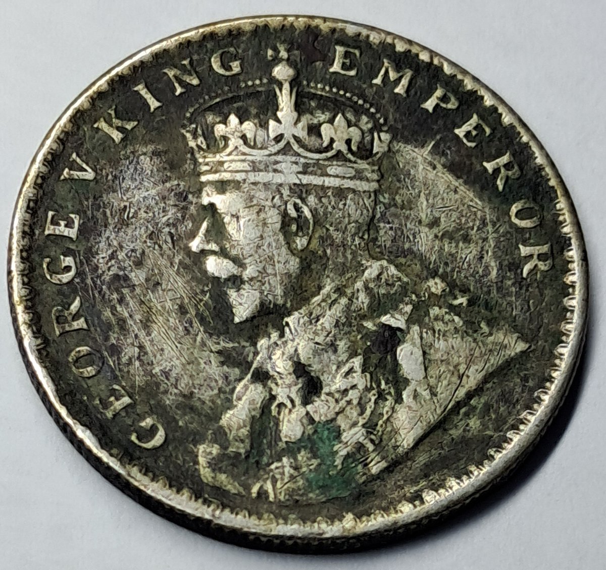 bashirahmed57's tweet image. British India Coins
Piece of history from the final year of WWI  the 1918 British India One Rupee ✨
Struck in high-purity silver and carrying the regal portrait of George V, this coin captures the beauty and turmoil of a century past.
#Numismatics #IndianHistory #CoinCollectors