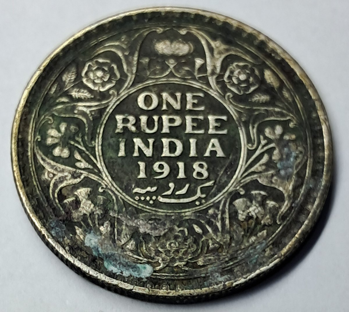 bashirahmed57's tweet image. British India Coins
Piece of history from the final year of WWI  the 1918 British India One Rupee ✨
Struck in high-purity silver and carrying the regal portrait of George V, this coin captures the beauty and turmoil of a century past.
#Numismatics #IndianHistory #CoinCollectors