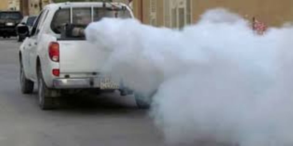 يقول على الوردي (رحمه الله) ان الكتابة لابد ان تمر بثلاث مراحل:
١)الخزن:القراءة و جمع المعلومات و المعارف
٢)التلقيح:تمتزج الافكار وتتلاقح و تنبثق افكار جديدة
٣)النفث:الكتابة واخراج النتاج الفكري

وشبه الموضوع بسيارة رش المبيدات( تعبئة المواد- تختلط-تنفث) 

التشبيه رسّخها بالذاكرة