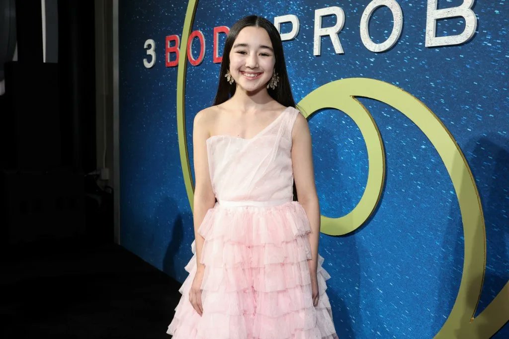 homeofdcu's tweet image. Ferdinand Kingsley [Silo] has been cast as Elias Knoll, Ruthye&apos;s father, in Supergirl.

(via conwayvangeldergrant.com/actors/ferdina…)