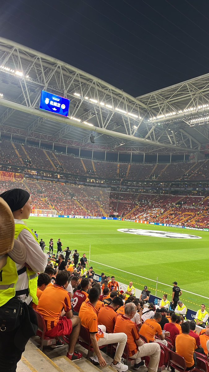 Sezis05's tweet photo. @SportsDigitale Oda bizi bulmuştu https://t.co/ugulL3bw27