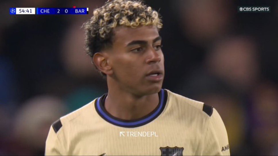 realmilgrauu's tweet image. O camera cortando pro Yamal logo após o golaço do Estevão.

CINEMA HAHAHAHHAHAHAHAHA