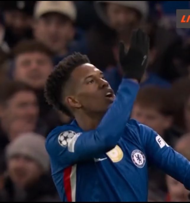 CFC_ms3's tweet image. Debate Settled Estevao is better than Lamine Yamal ✅