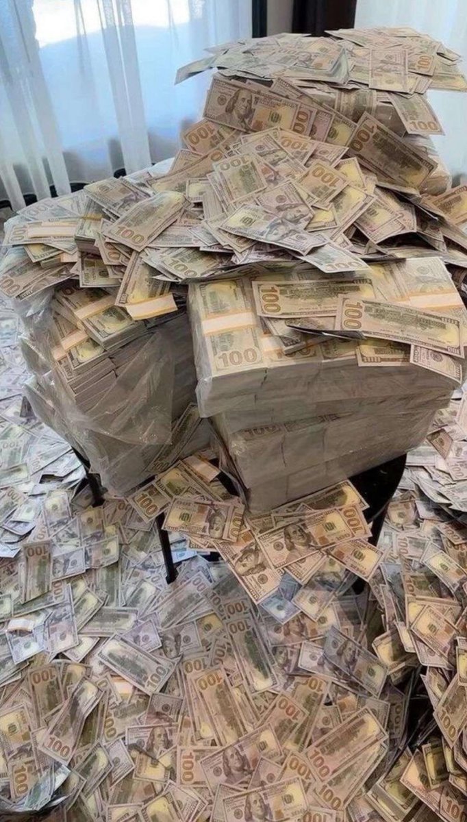 Así como trates está imagen te irá el resto del Año 🤑