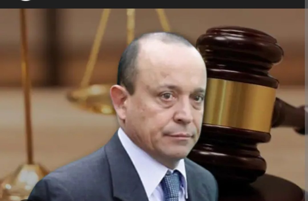 <a href="/VickyDavilaH/">Vicky Dávila</a> Y el hermano de su jefe? Oye chupa momdá porque no te has pronunciado sobre este asesino