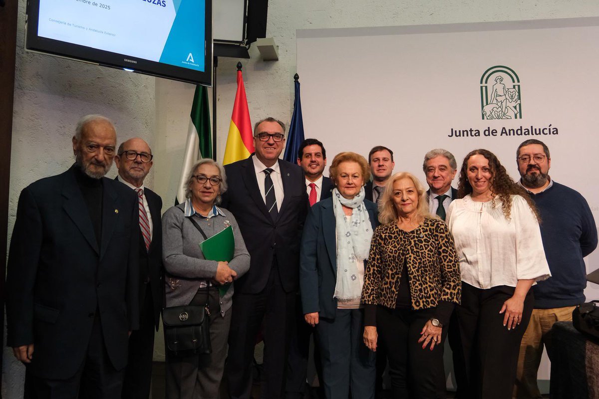 Federación Entidades Culturales Andaluzas (FECACV) tweet media