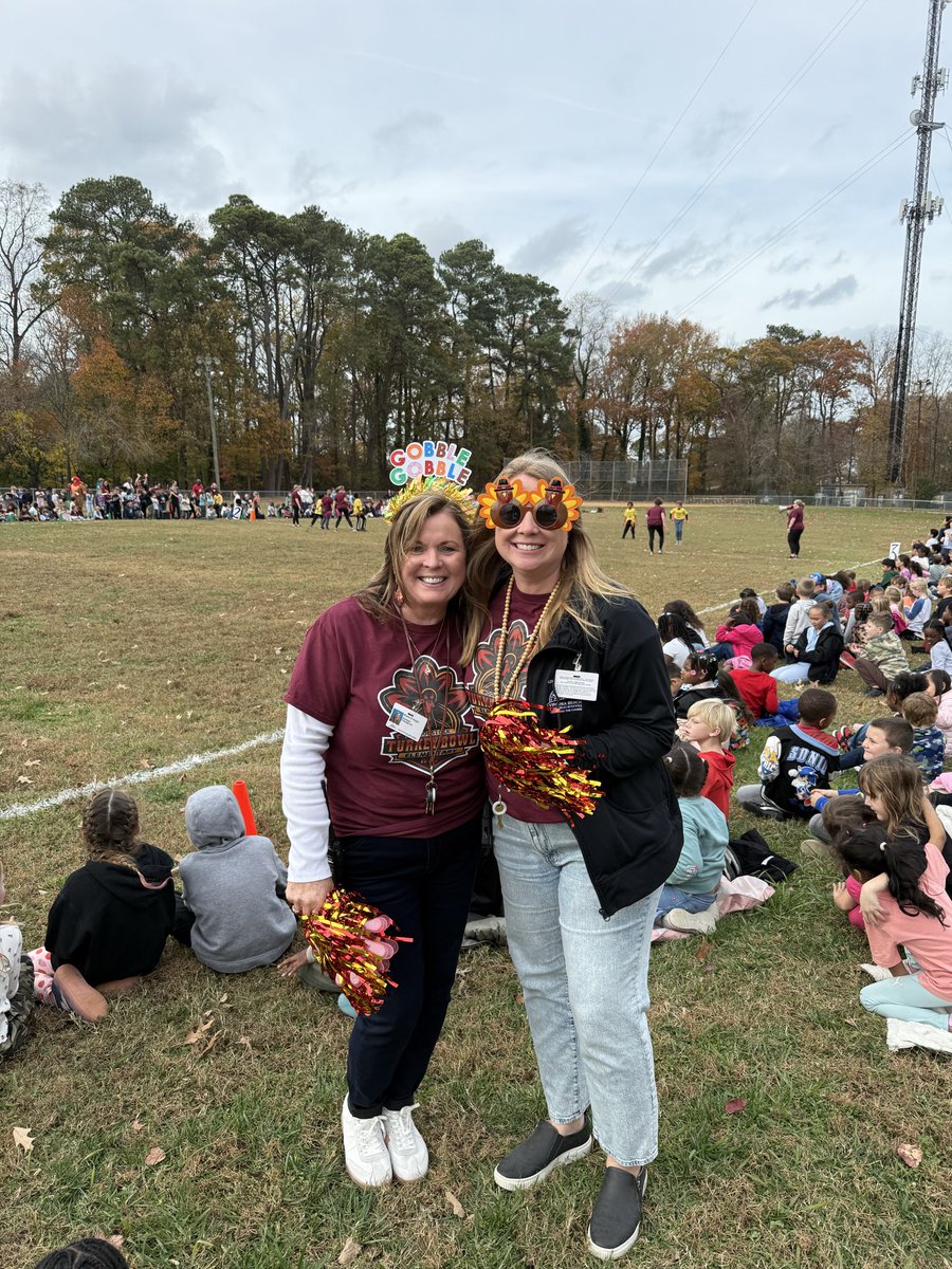 Megan Thompson tweet media