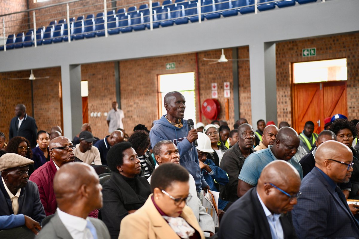 PublicProtector's tweet image. Mpumalanga Stakeholder Engagement | The theme “30 years of strengthening accountability and empowering communities” came to life today.
Thulamahashe community members engaged constructively with the PPSA, with some even offering valuable proposals to strengthen service delivery.