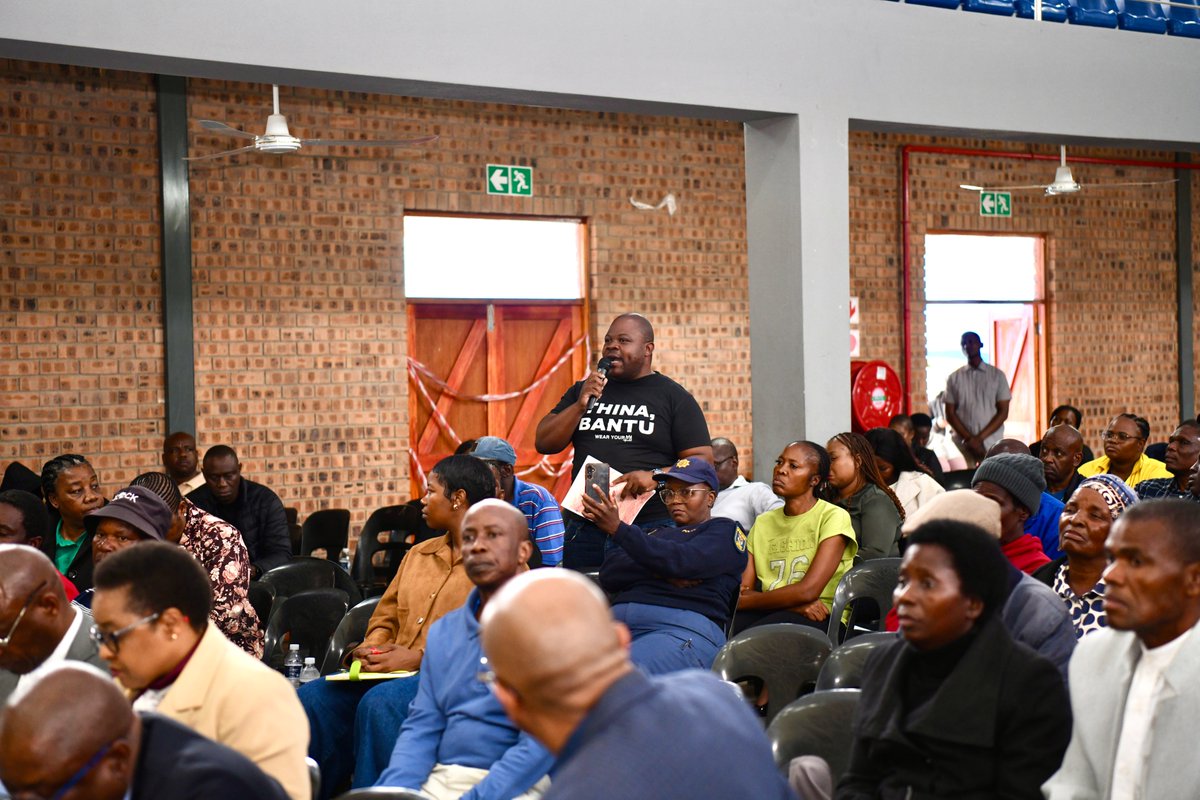 PublicProtector's tweet image. Mpumalanga Stakeholder Engagement | The theme “30 years of strengthening accountability and empowering communities” came to life today.
Thulamahashe community members engaged constructively with the PPSA, with some even offering valuable proposals to strengthen service delivery.