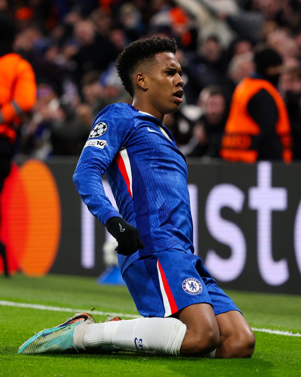 brfootball's tweet image. Estêvão shining in the Champions League again and again 🌟