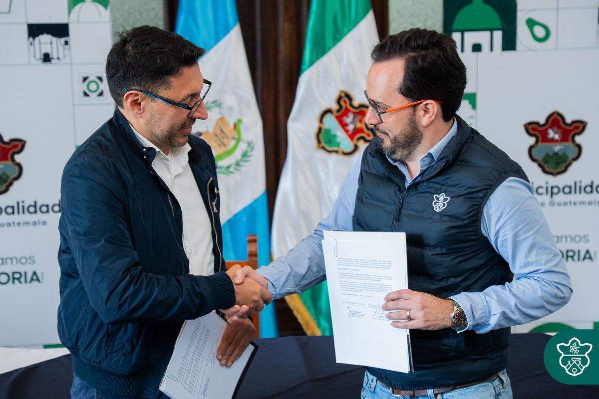 Hoy reforzamos nuestro compromiso ambiental junto al ICC, sumando acciones para proteger la microcuenca del Río Pensativo, restaurar áreas forestales y avanzar hacia una ciudad más resiliente. 🌿✨