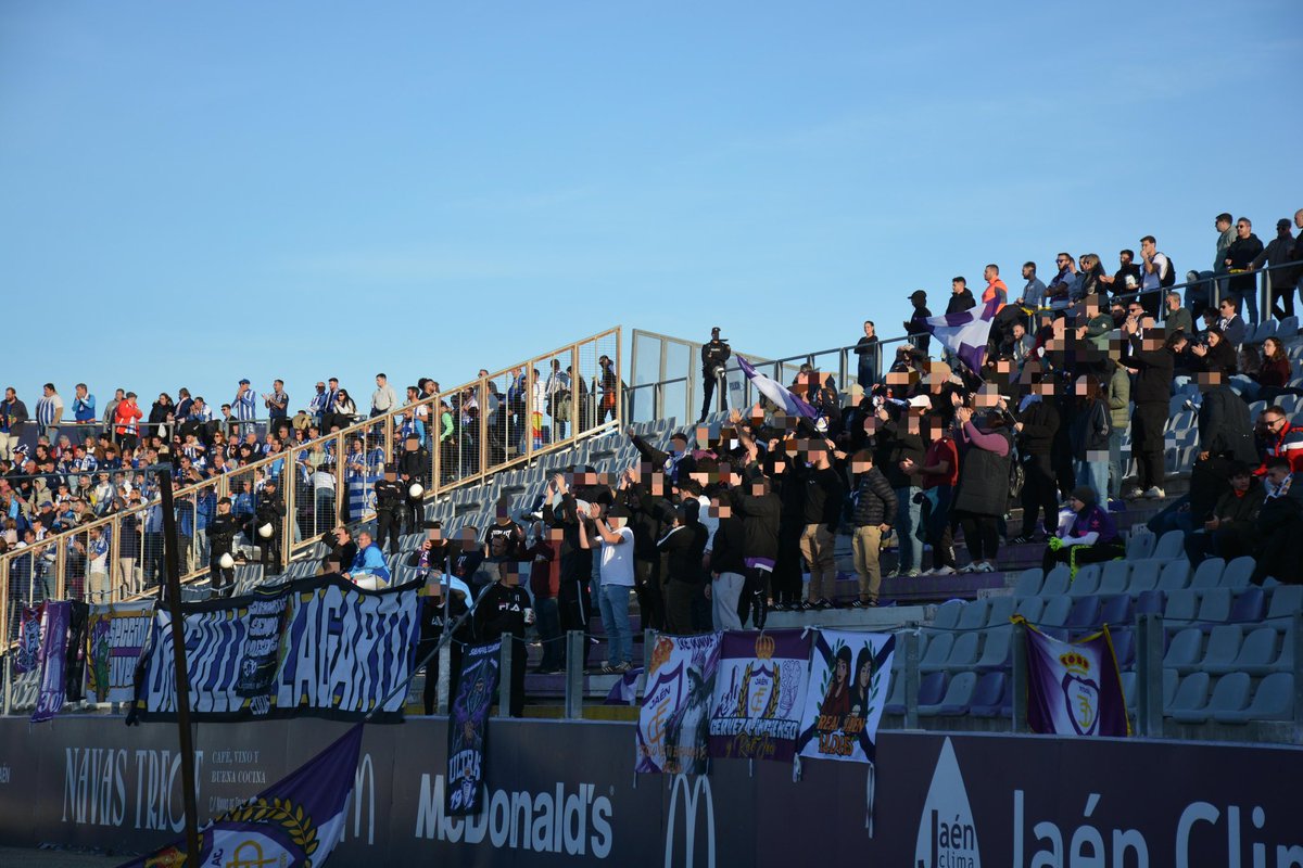 OL2006's tweet image. “Hasta el final, vamos Real” 

Real Jaén - Recreativo de Huelva