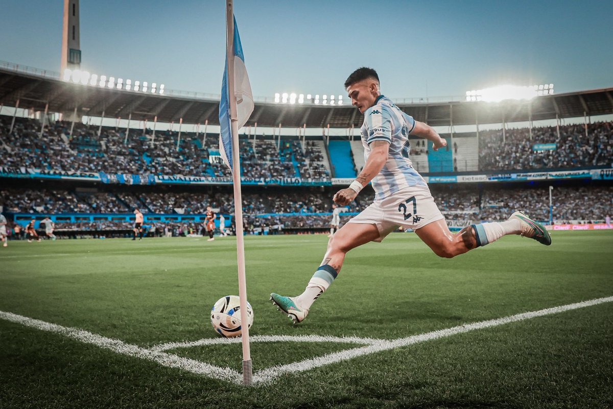 Racing Club tweet media