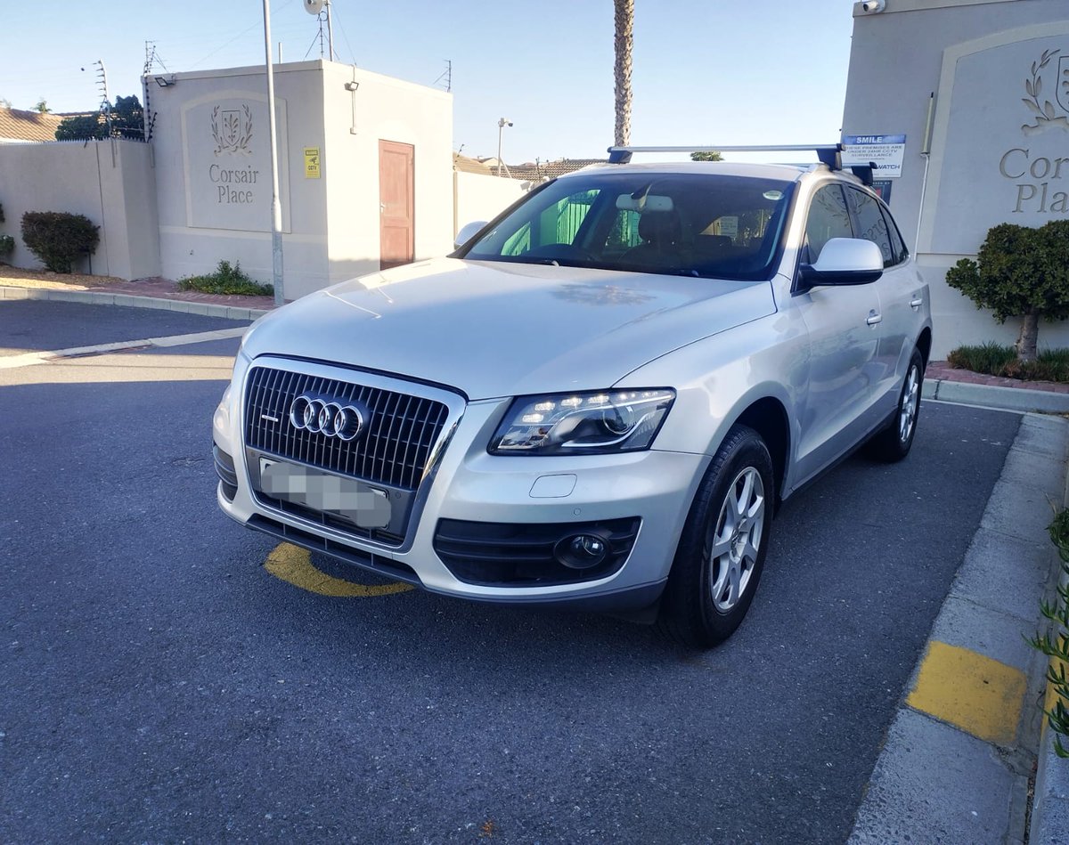 DJ_BongoSA's tweet image. 2011 @audisouthafrica #Q5 2.0T #Quattro Paddleshift 194 000km Auto/manual Park assist all round Fullhouse Service + Manual books R104 999 #dreamit #driveit #ownit #AudiSA #Audi #Southafrica #cpt #RSA #Westerncape