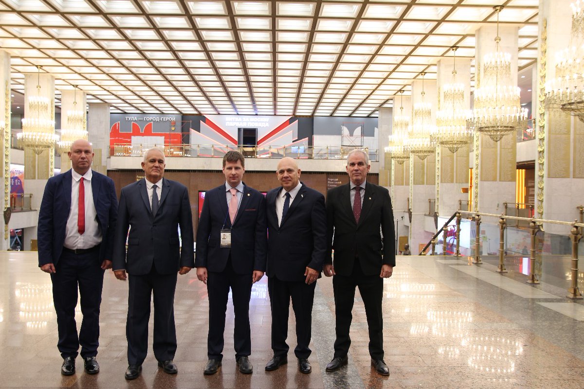 Al colectivo del Museo transmitimos un profundo reconocimiento por la labor que realizan para acercar la historia a las nuevas generaciones. Mantener viva la memoria histórica es un antídoto vital contra el imperialismo y las nuevas formas de fascismo que enfrentamos hoy.