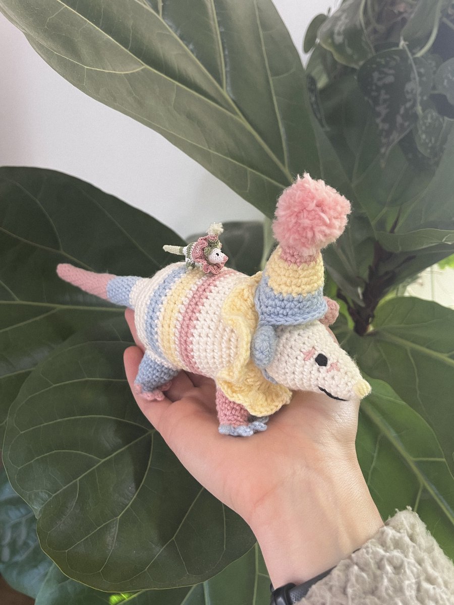 soiled_plants2's tweet image. let’s be clowns with mama