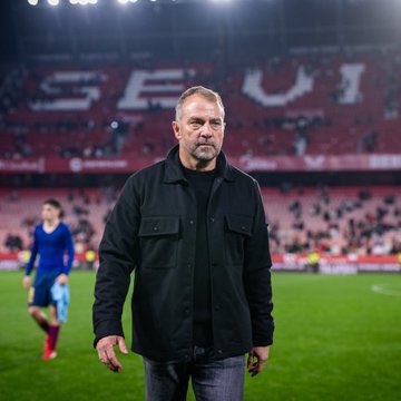 Tony_546's tweet photo. Continue to build your team around 18.years old boy yamal oo🤬🤬 clueless German coach https://t.co/LFZHuJu8ag